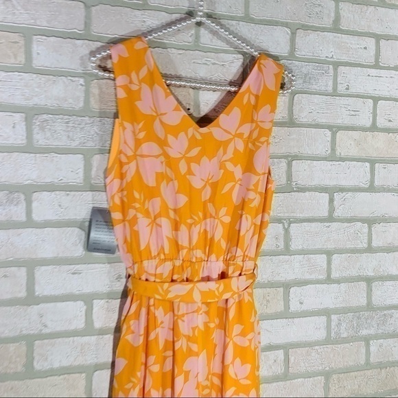 Collective Concepts NWT Tie Neck Floral Midi Dress Size S - Picture 7 of 10